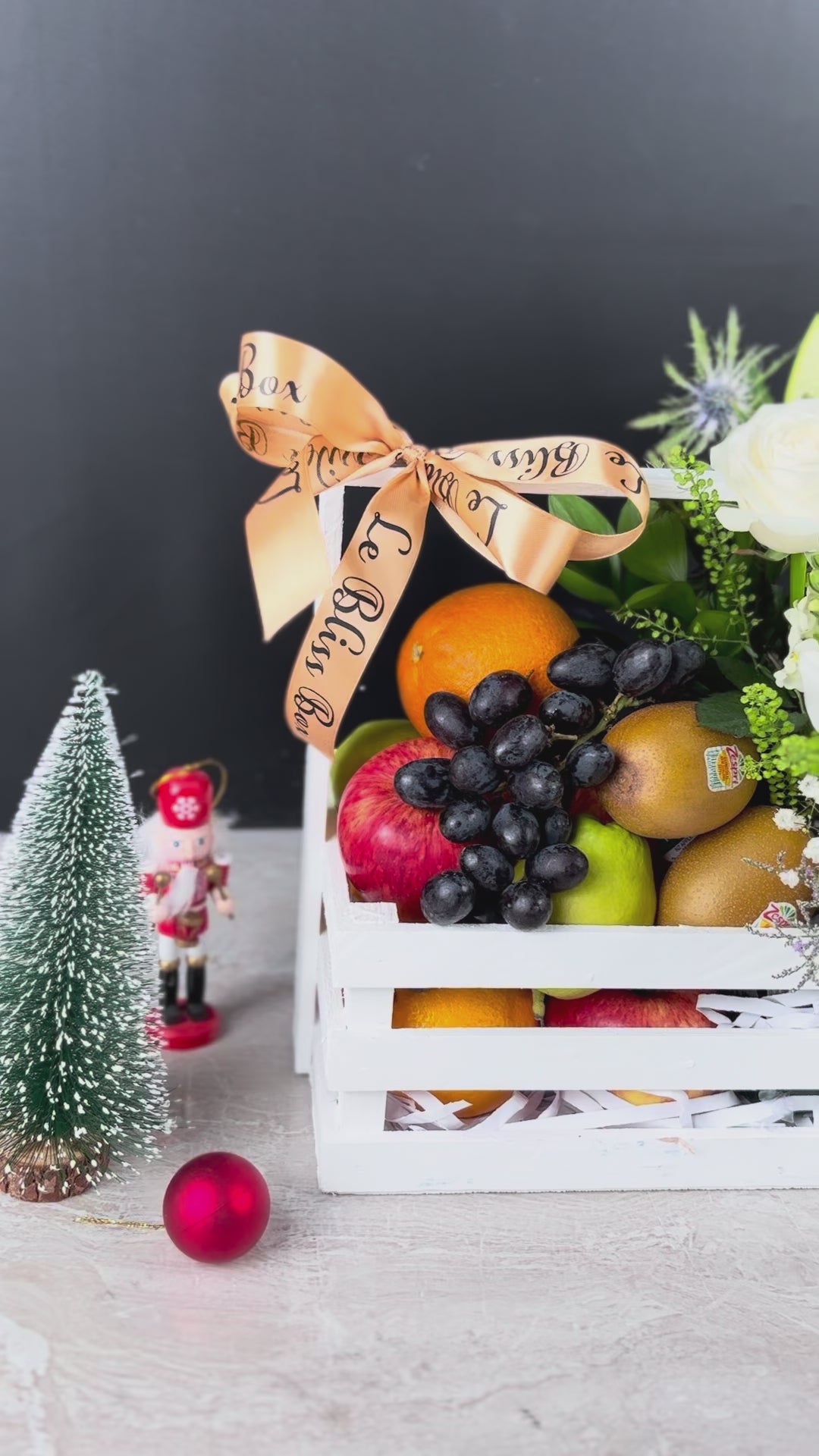 Blooming White Crate Fruit Parcel | Best Christmas Hamper Jakarta, Tangerang, Cirebon & Surabaya – Le Bliss Bouquet