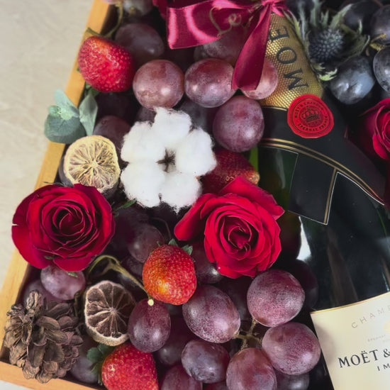 moet champagne hamper jakarta, christmas hamper jakarta