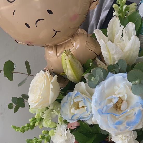 le bliss bouquet newborn baby boy gift with loluna bath set