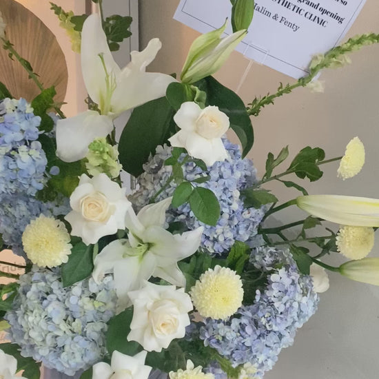 Standing flower delivery in Jakarta & Tangerang with fast service. by le bliss bouquet