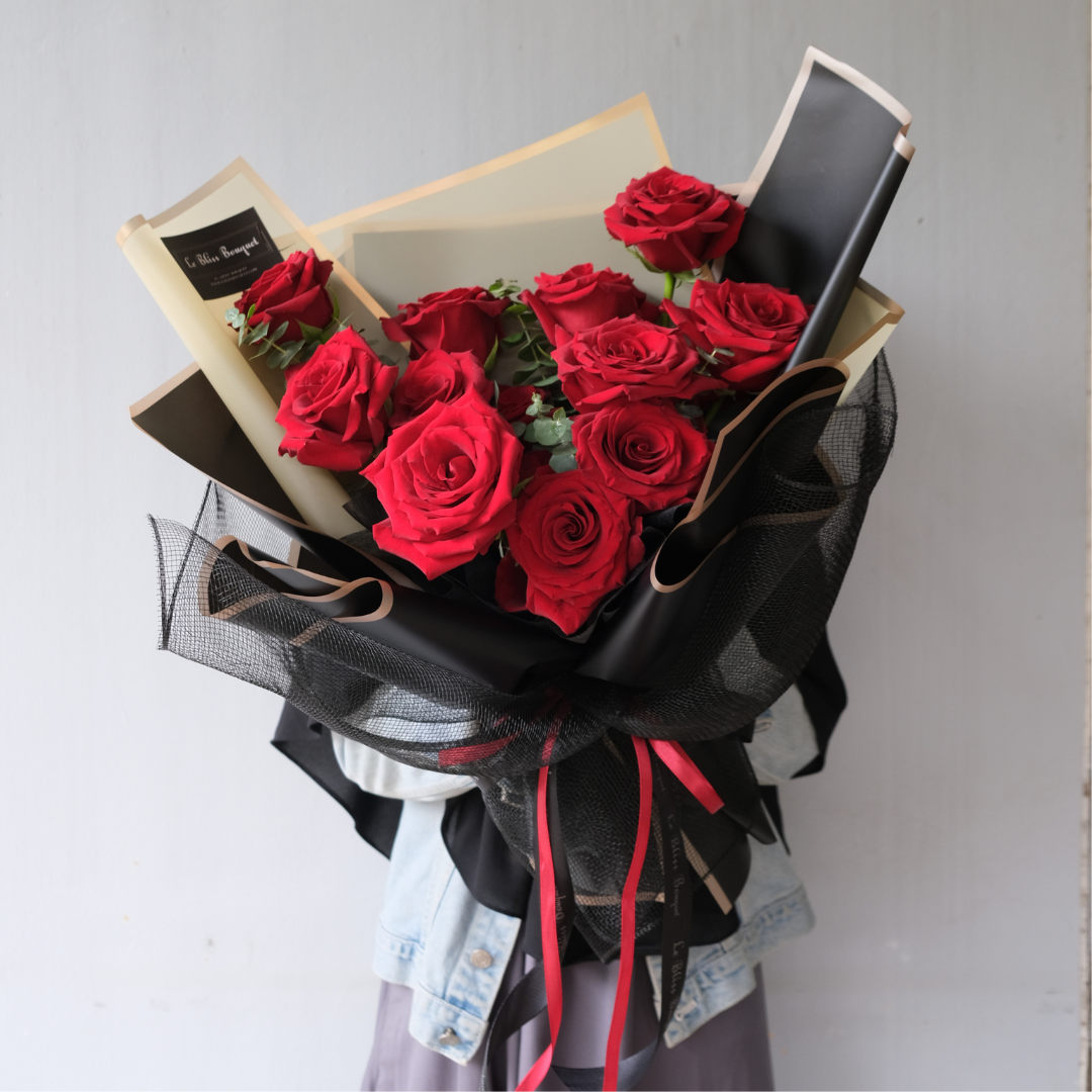 red explorer rose bouquet by le bliss bouquet jakarta delivery