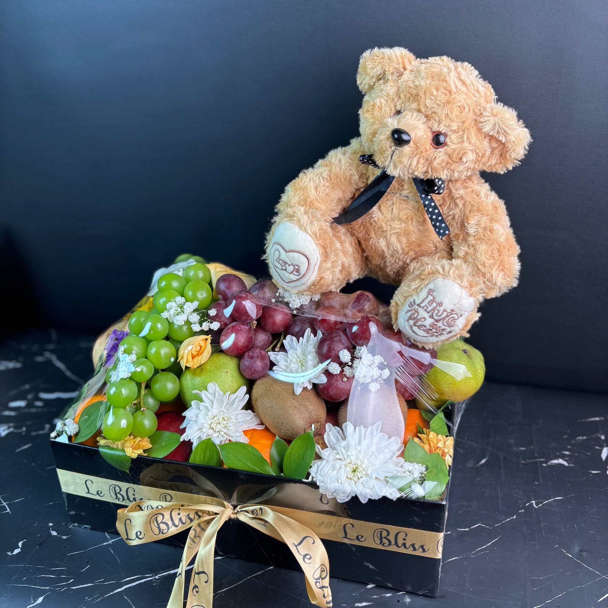 teddy Max fruit hamper gift shop surabaya delivery indonesia