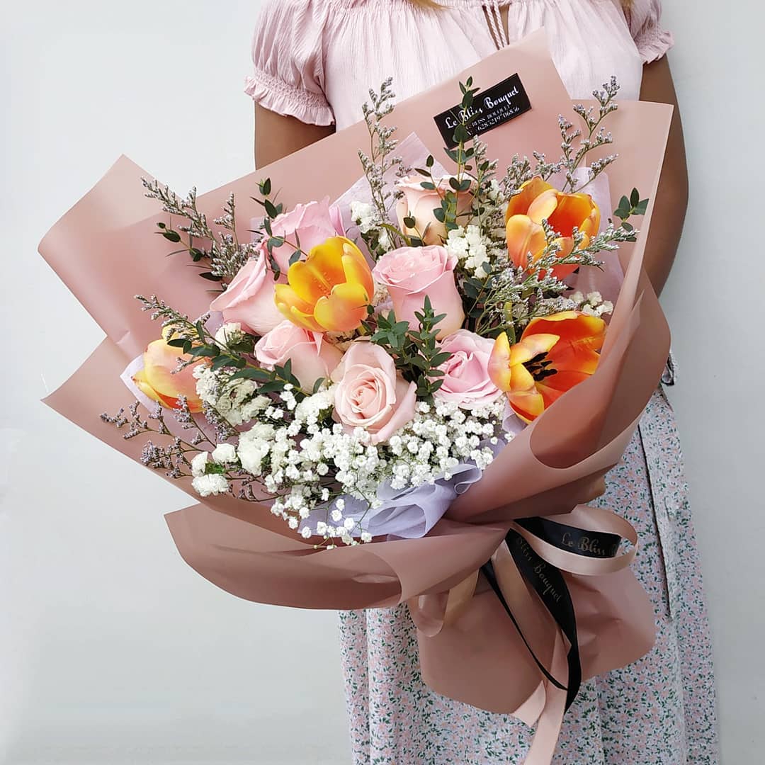 tulip ad Rem Hermosa rose bouquet jakarta tangerang delivery